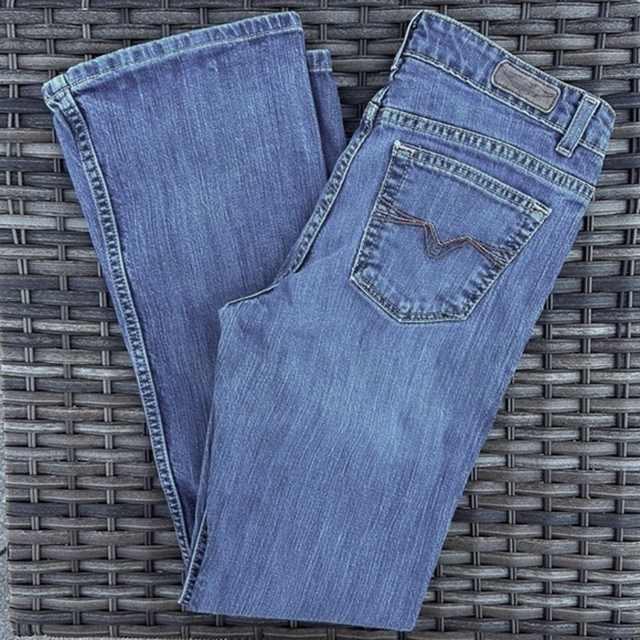 HARLEY Davidson Stretch Contoured Boot Cut 2.0 Jeans - Picture 6 of 16